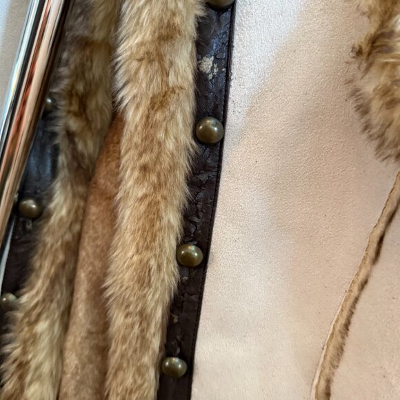 Powder River Outfitters Vest Micro suede Faux Fur Womens M - Picture 6 of 6